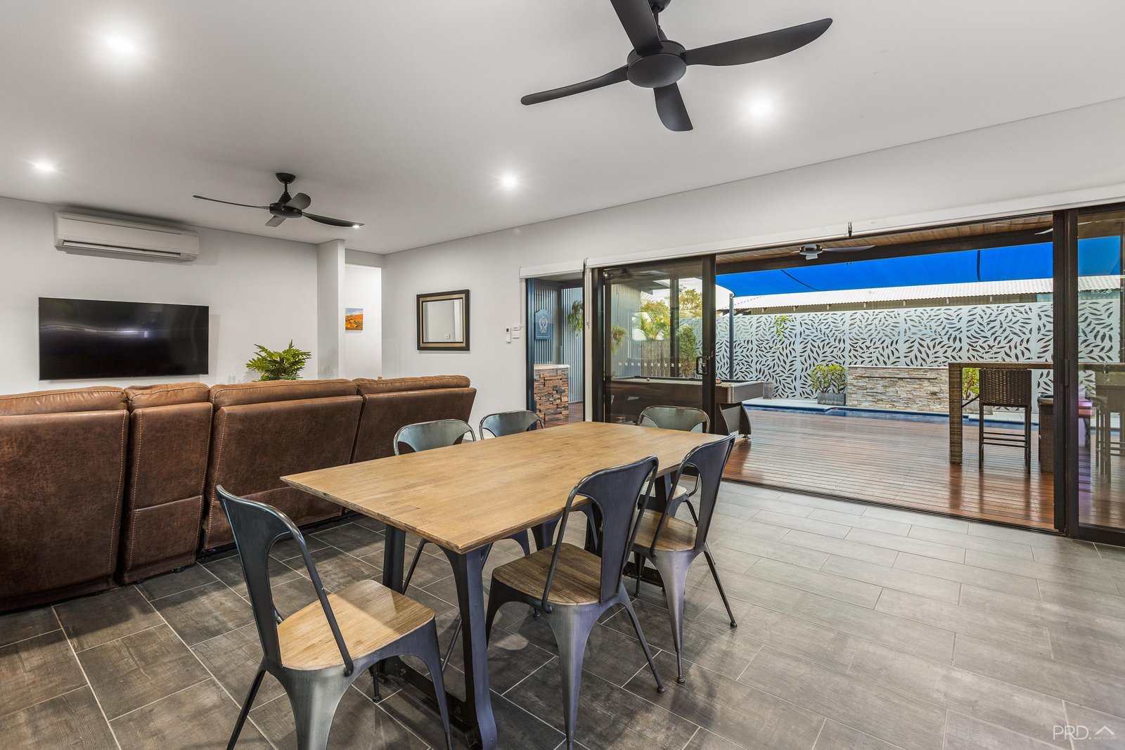 16 Said Bend BILINGURR 21