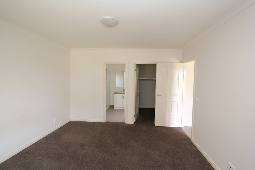 1/6 Sainsbury Court MOUNT CLEAR 3