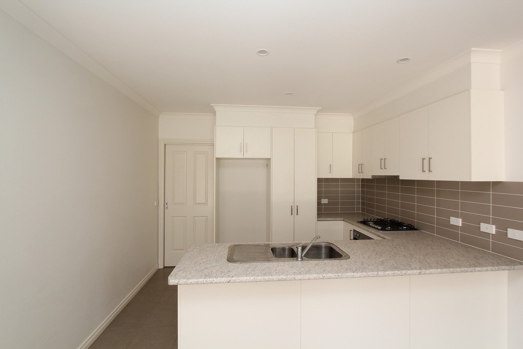 1/6 Sainsbury Court MOUNT CLEAR 8