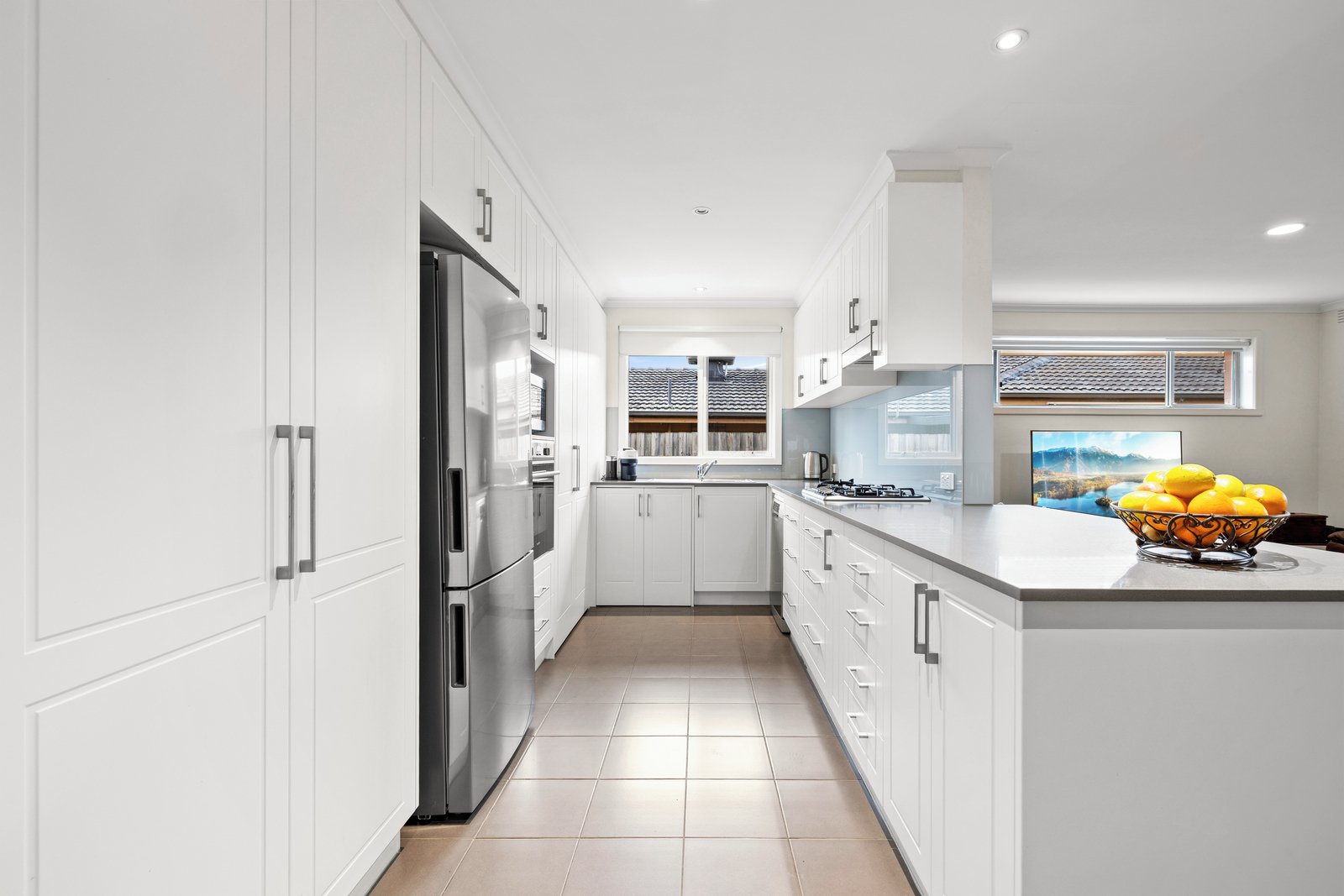 Gallery: 16 Sandowen Avenue