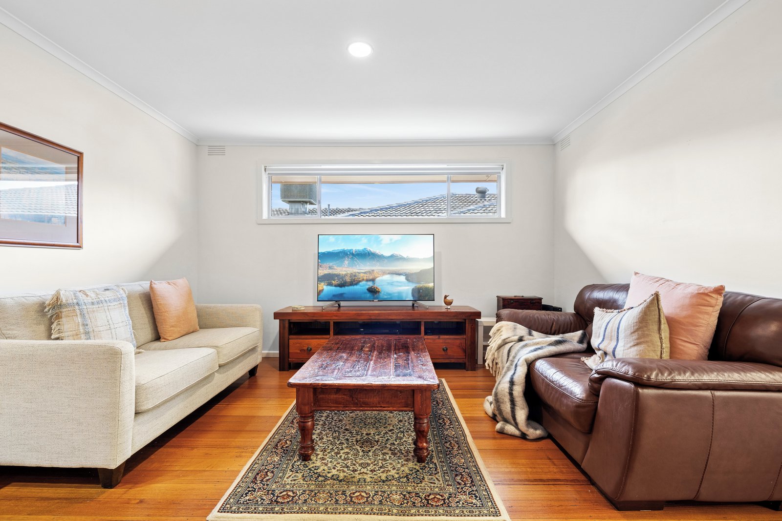 Gallery: 16 Sandowen Avenue