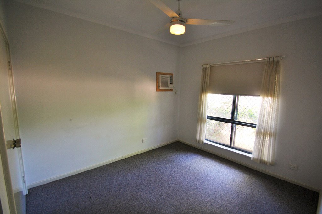 16 Sayonara Road CABLE BEACH 11