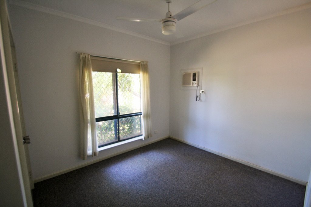 16 Sayonara Road CABLE BEACH 18