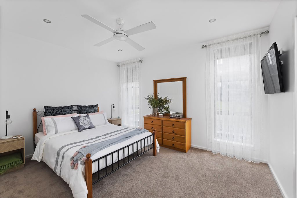 16 Scott Circuit SALAMANDER BAY 24