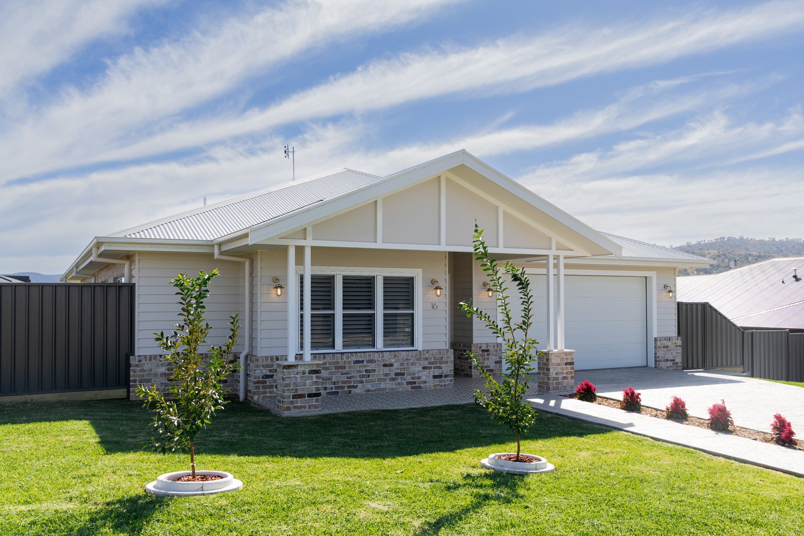 16 Sea Eagle Avenue TAMWORTH 2