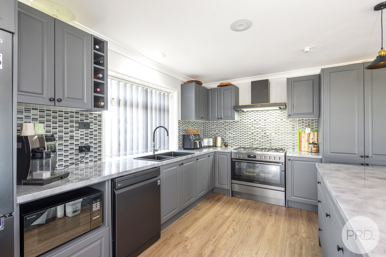 16 Seabreeze Close ANNA BAY 7