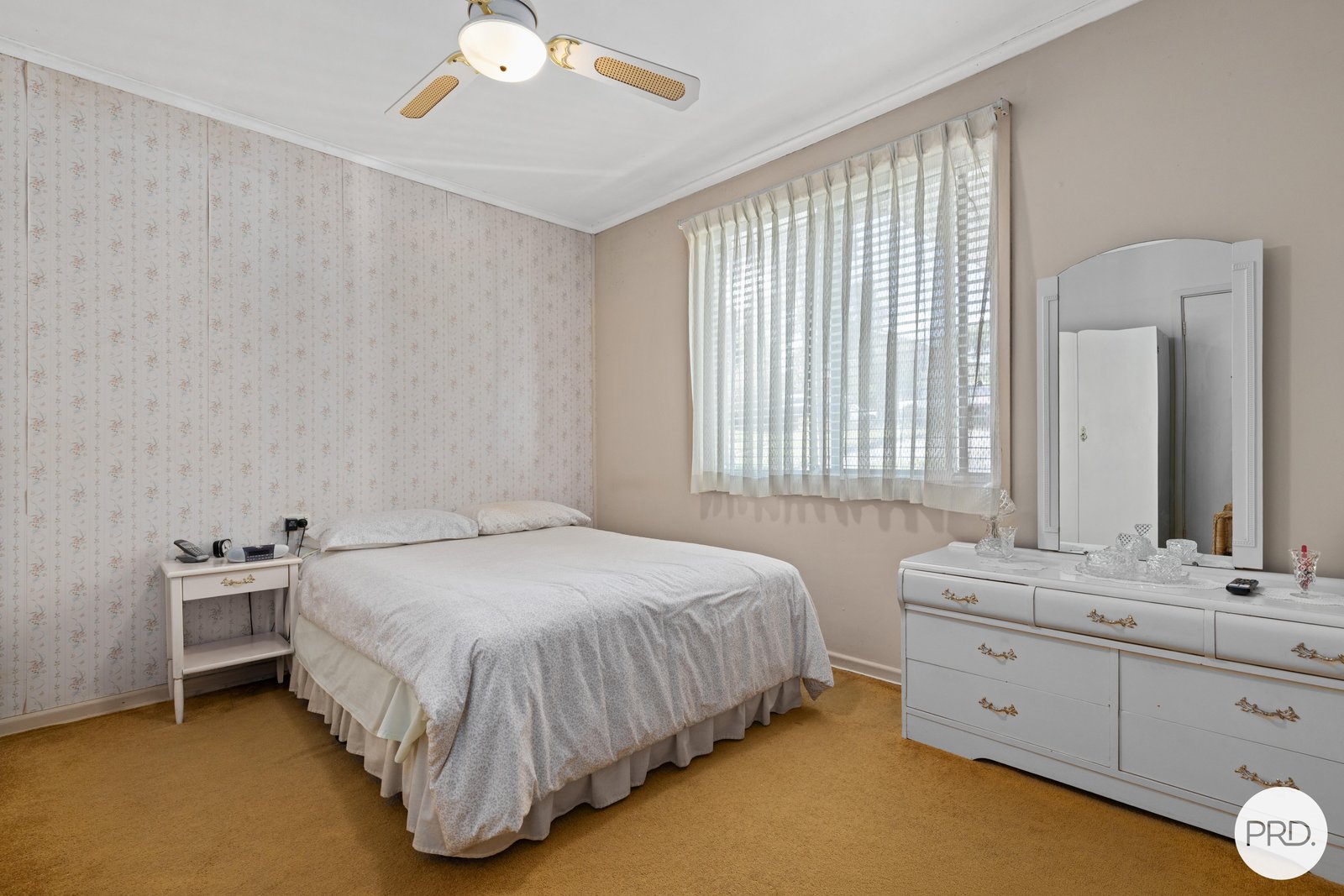 16 Seaforth Avenue OATLEY 8