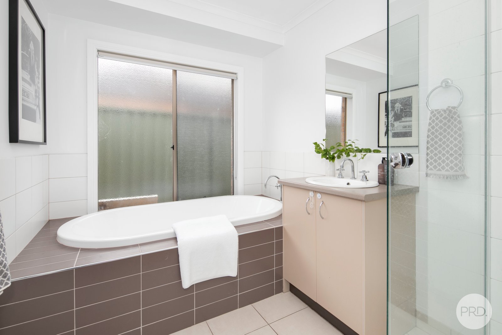 16 Selwyn Street MINERS REST 9