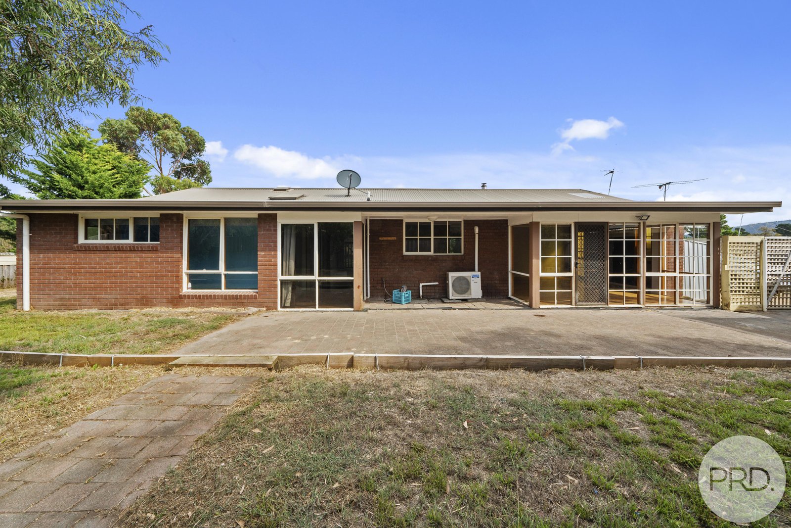 16 Shark Point Road SORELL 11