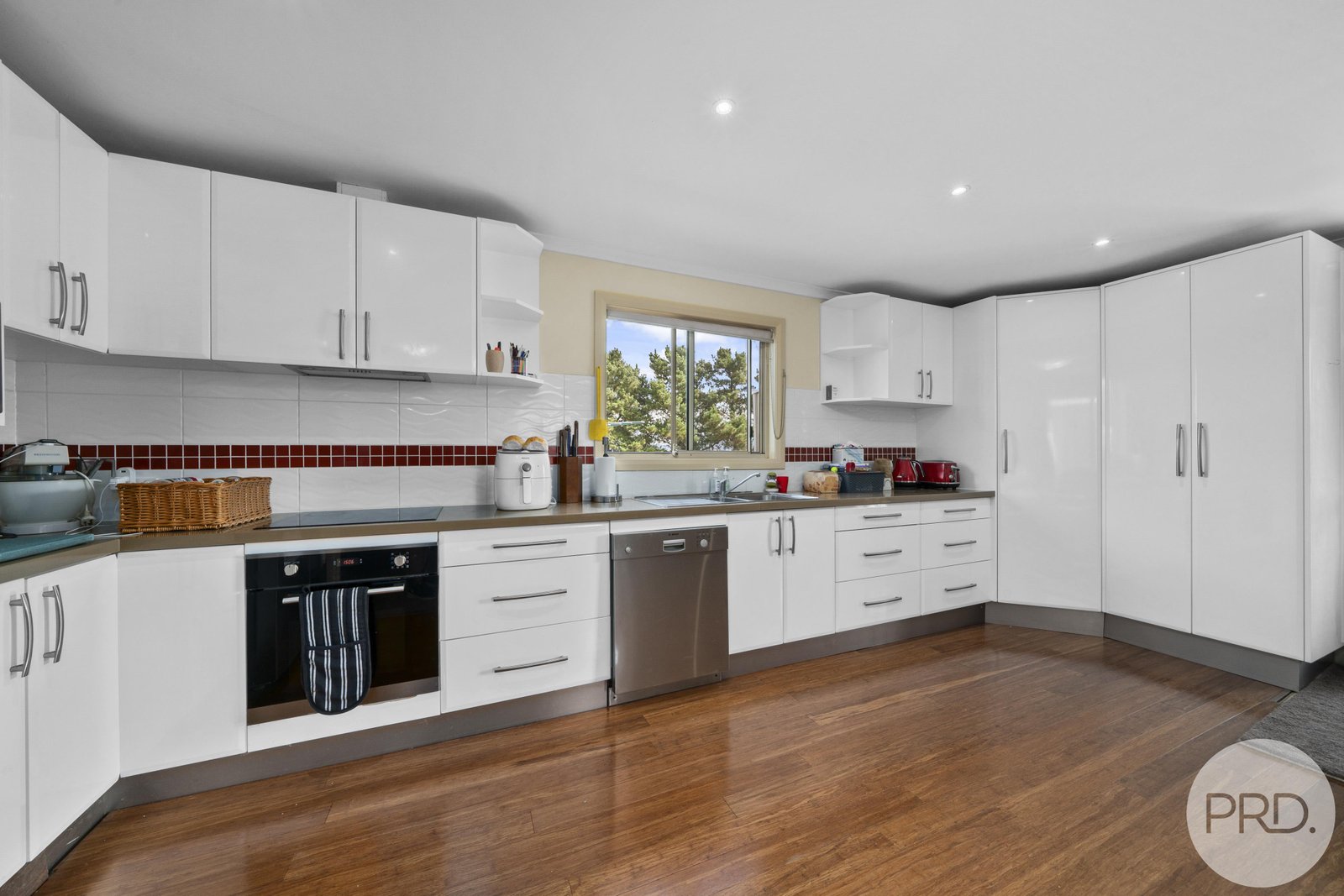 16 Shark Point Road SORELL 22