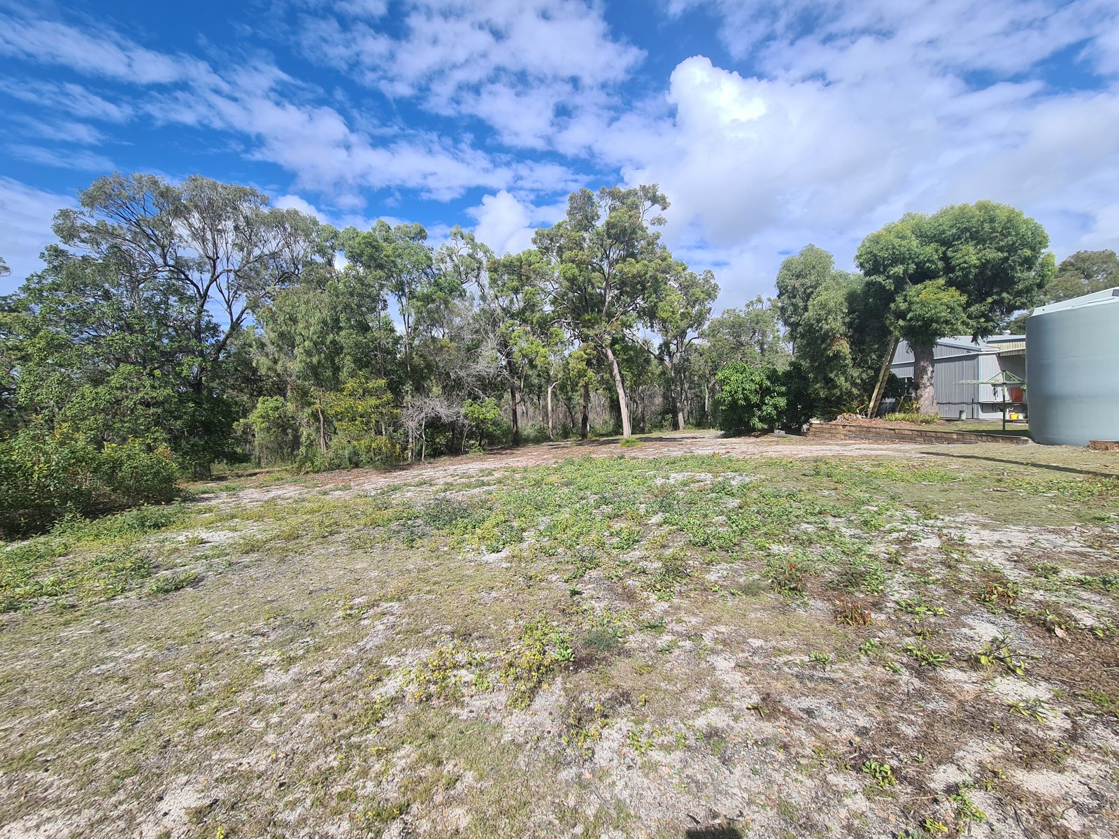 16 SHILLING Street TURKEY BEACH 2