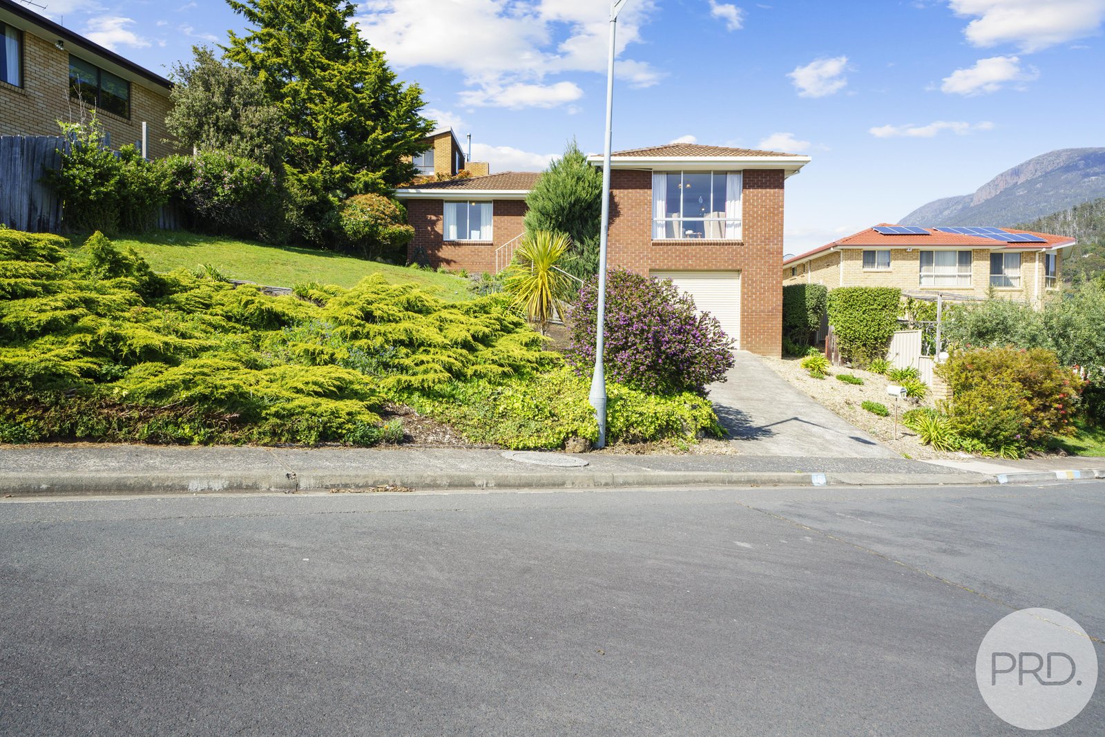 16 Shirley Boulevard LENAH VALLEY 2