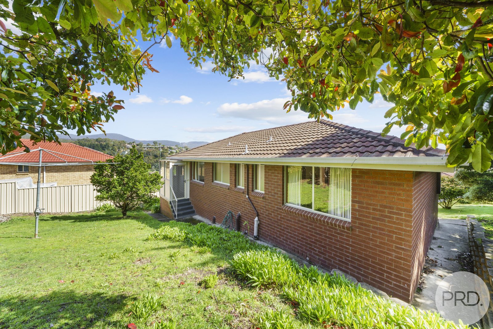 16 Shirley Boulevard LENAH VALLEY 18