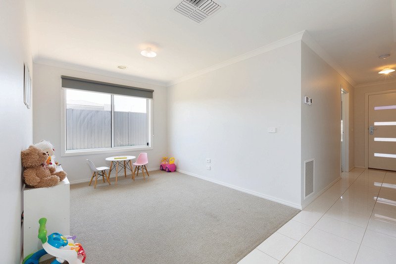 Gallery: 16 Sligo Street