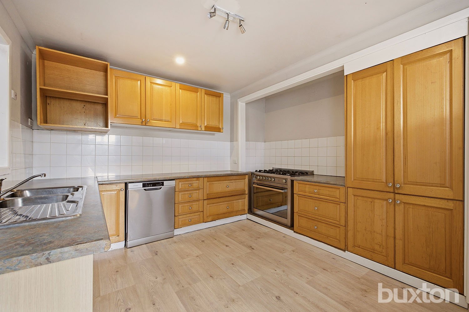 Gallery: 16 Smith Street
