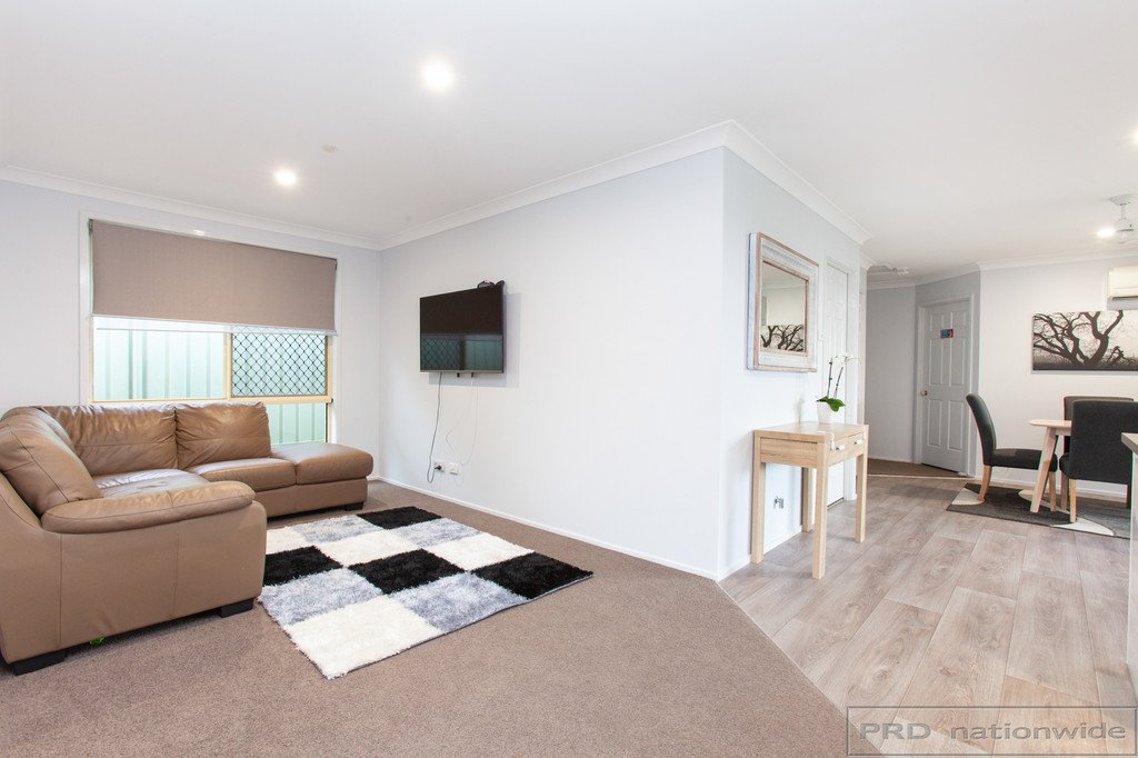 16 Somerset Drive THORNTON 4