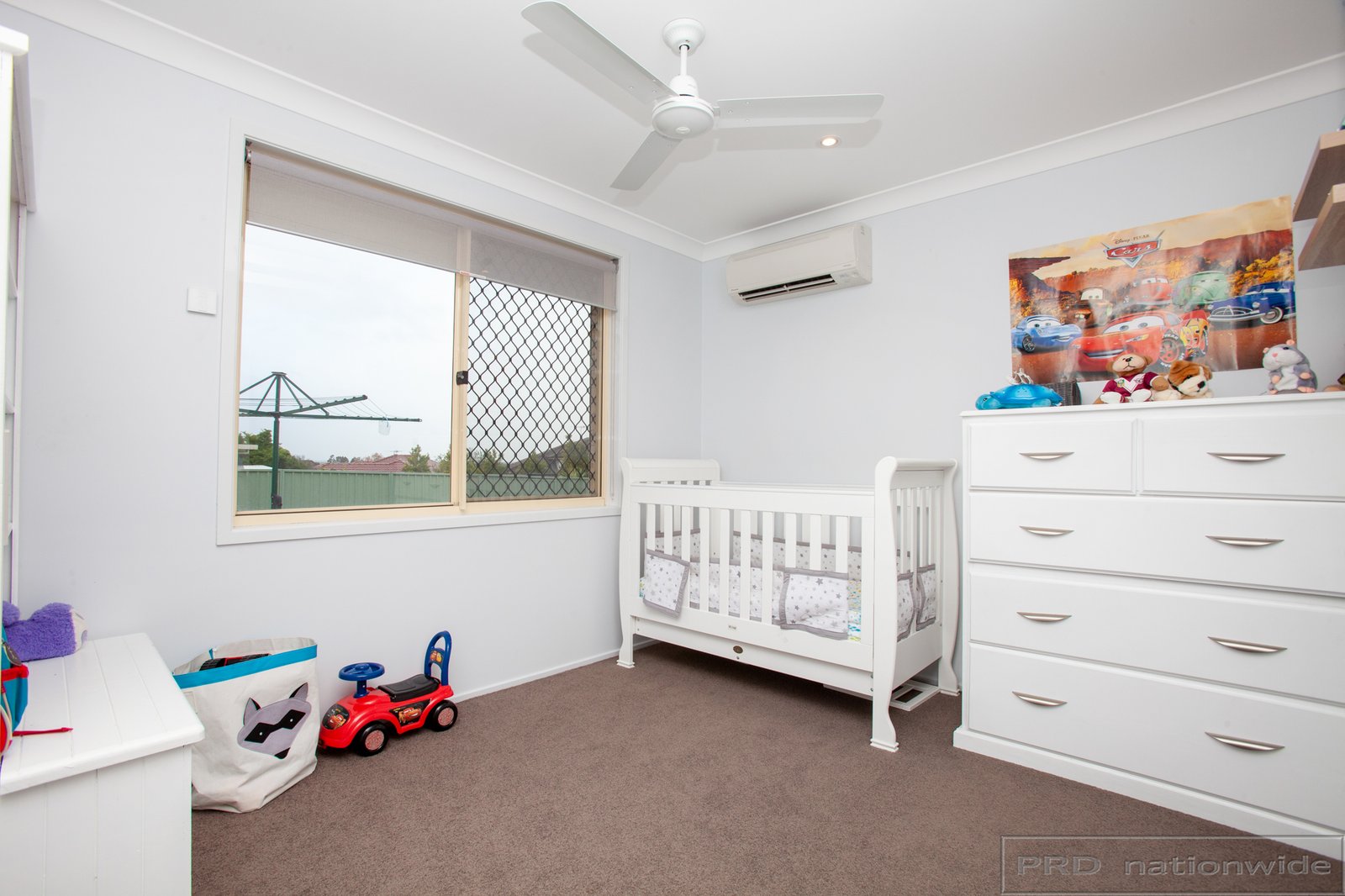 16 Somerset Drive THORNTON 12