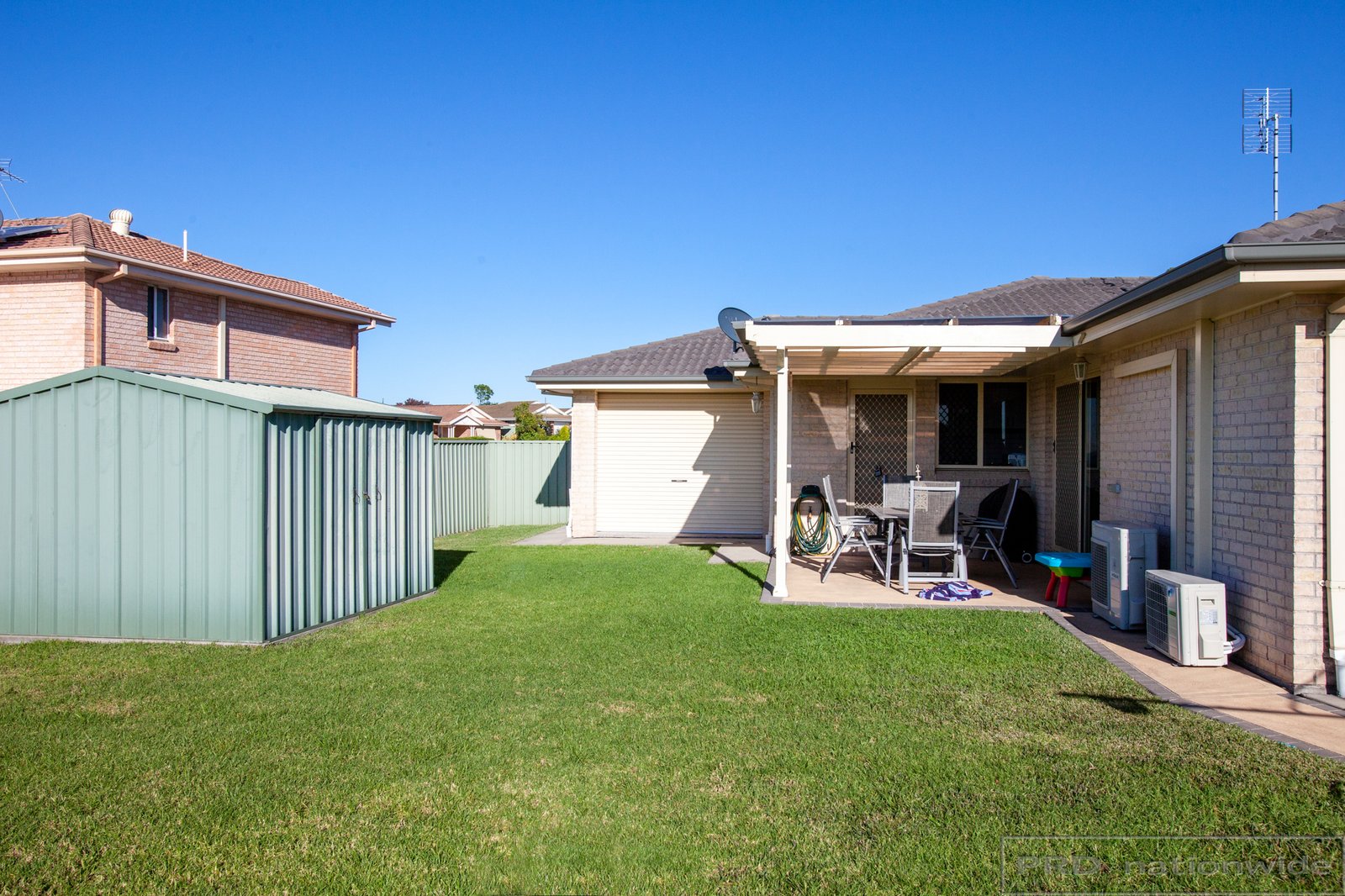 16 Somerset Drive THORNTON 17