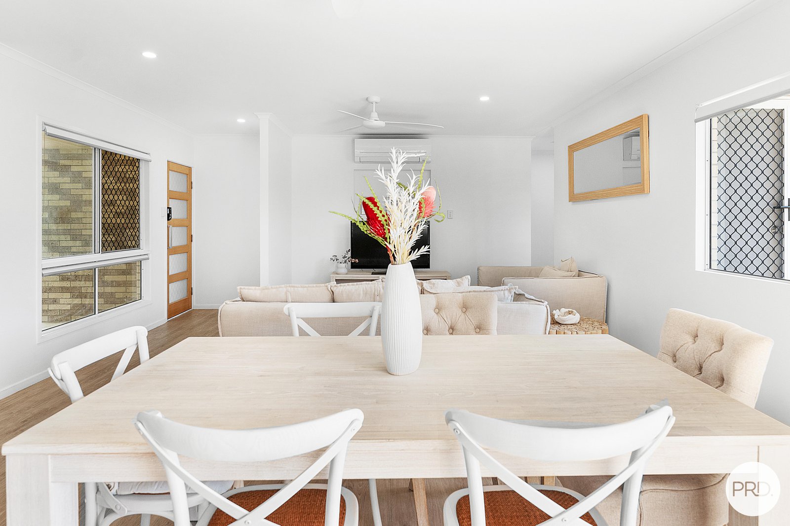 16 Spinnaker Way BUCASIA 9