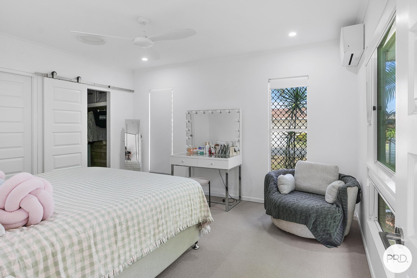 16 Spinnaker Way BUCASIA 15