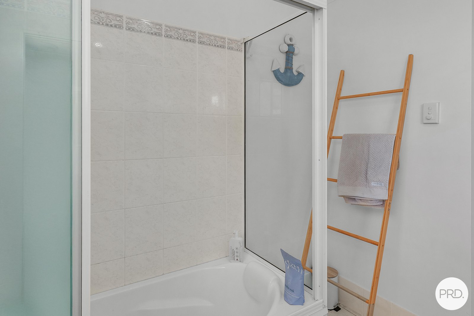 16 Spinnaker Way BUCASIA 23