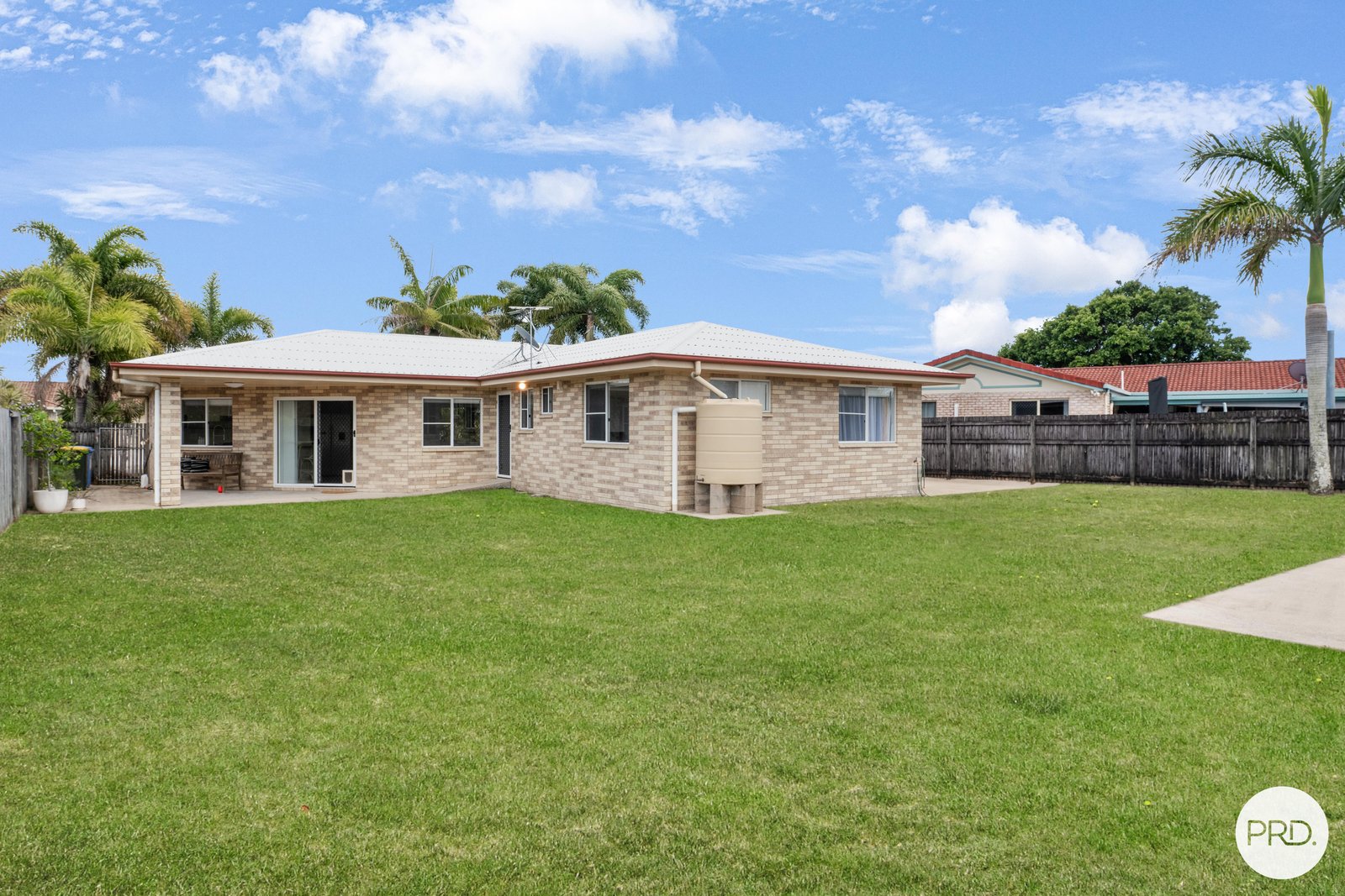 16 Spinnaker Way BUCASIA 28