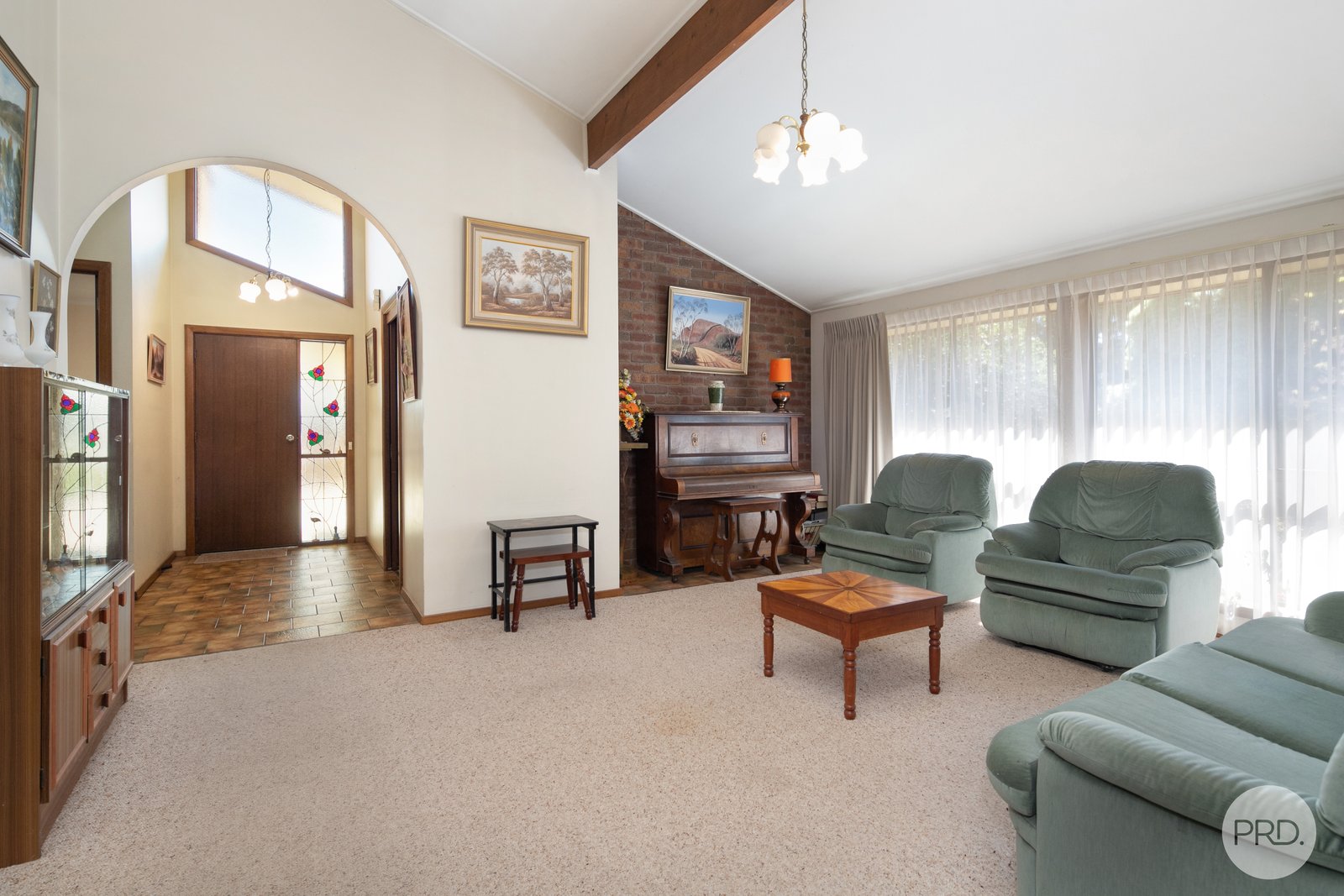 16 Springs Road BROWN HILL 5