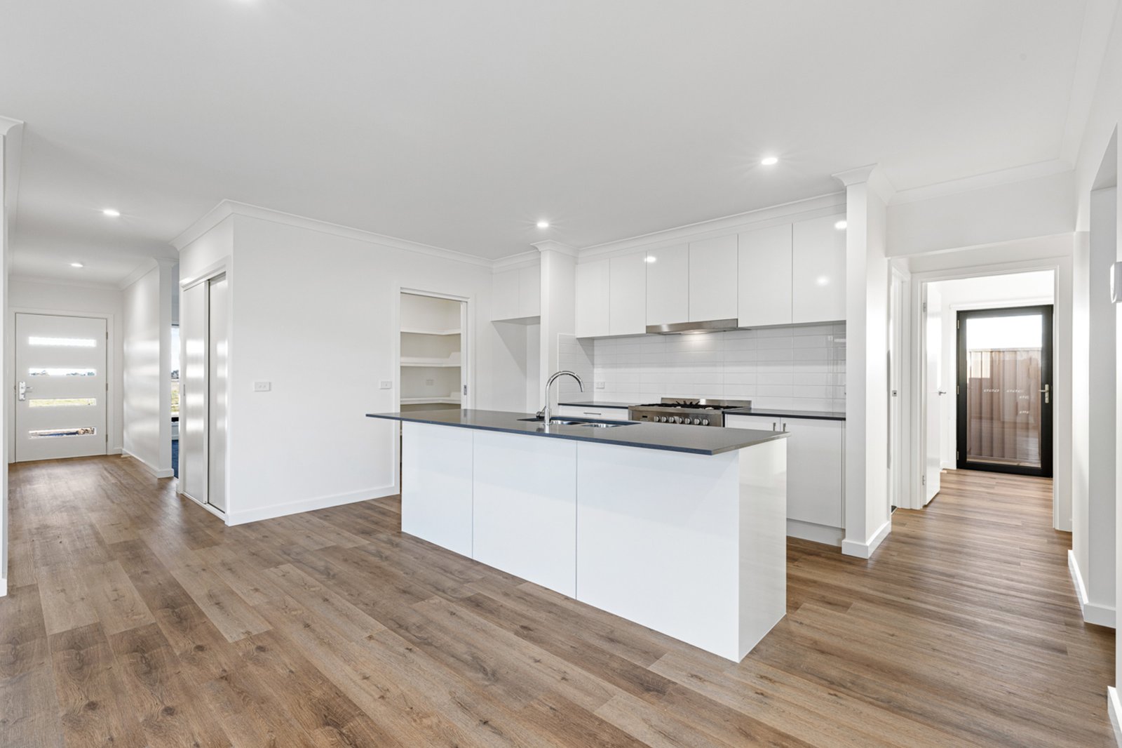 Gallery: 16 Sprinter Way