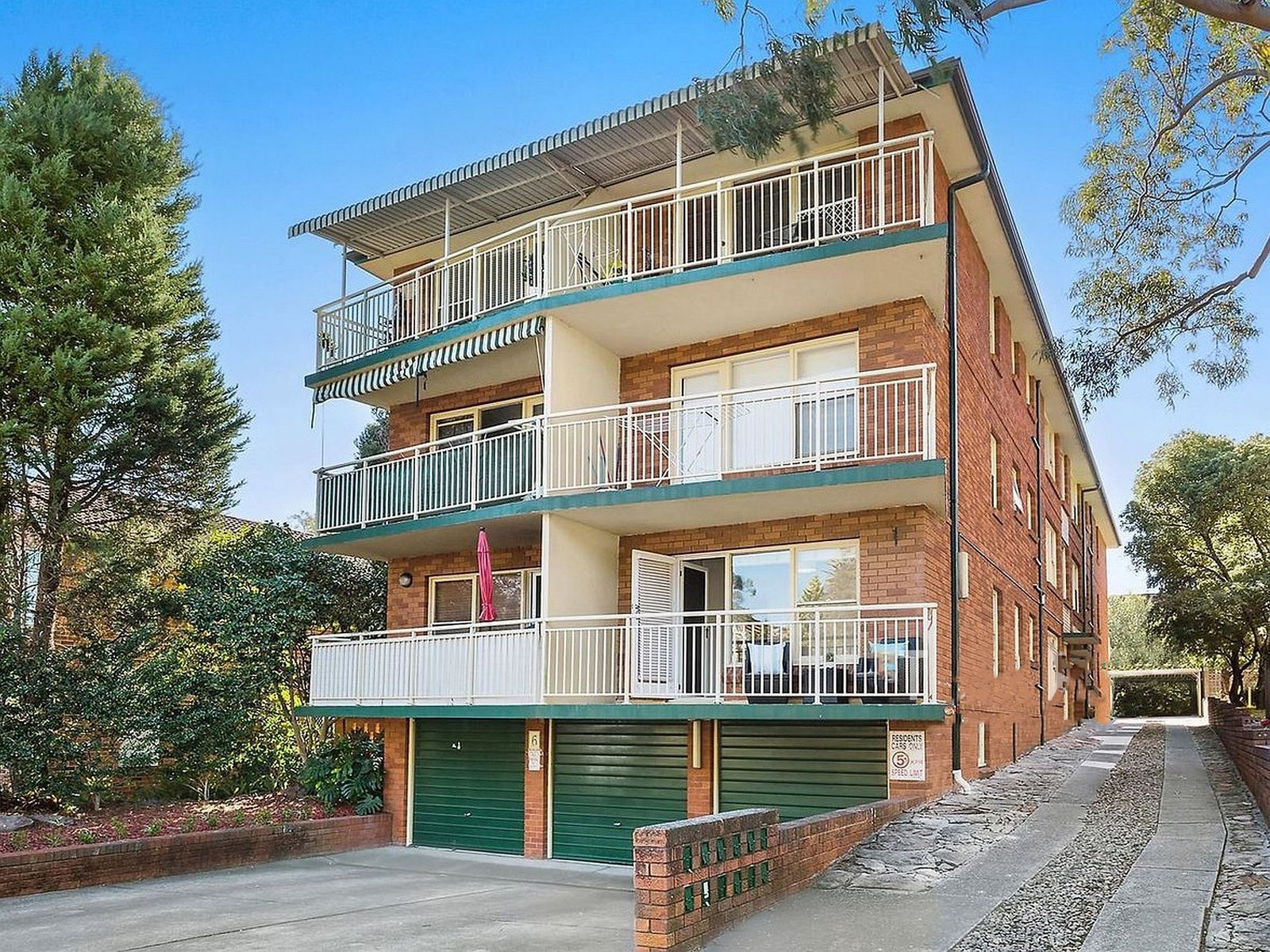 1/6 St Georges Road PENSHURST 5