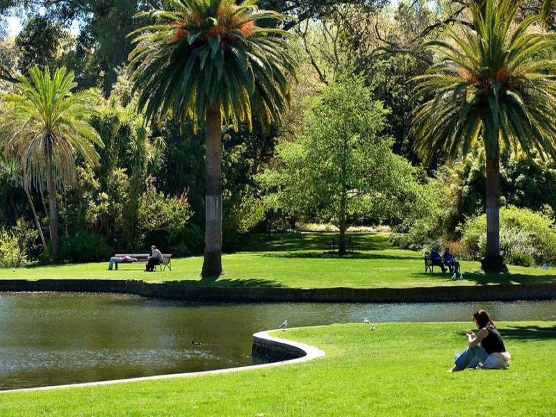 Real Estate and Property in 16 St Leonards Court, South Yarra, VIC