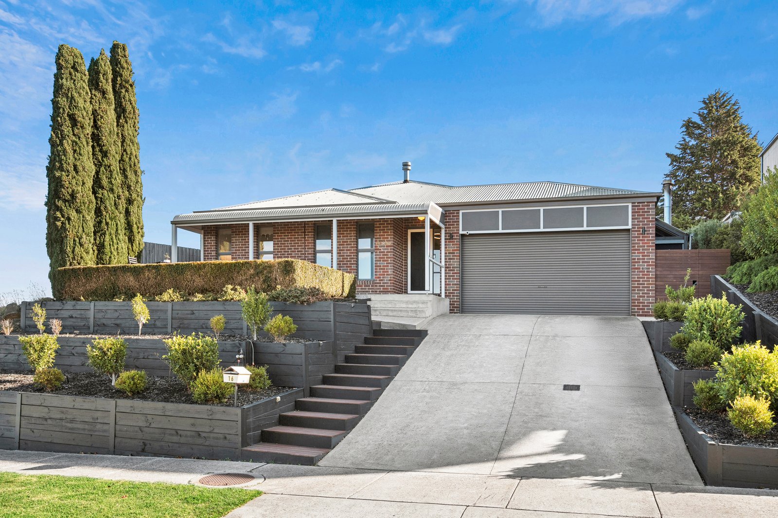 Gallery: 16 Stanfield Drive