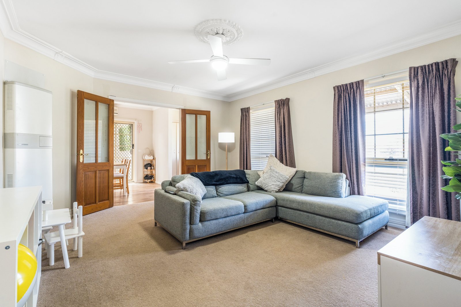 Gallery: 1/6 Stanford Court