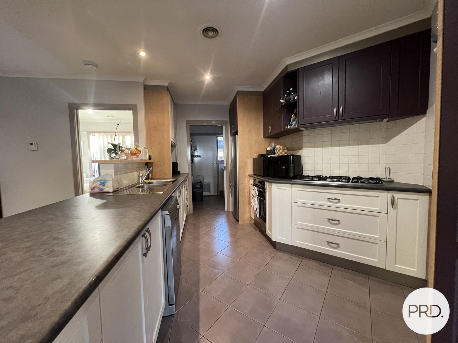 16 Stonehaven Circuit QUEANBEYAN EAST 2