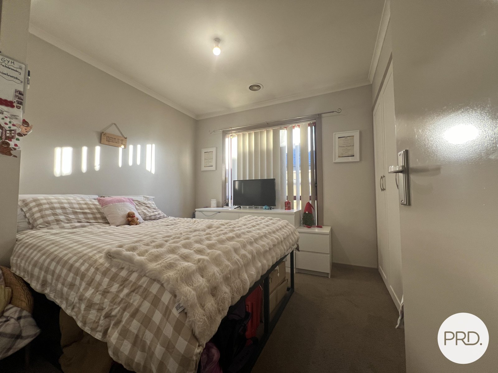 16 Stonehaven Circuit QUEANBEYAN EAST 8