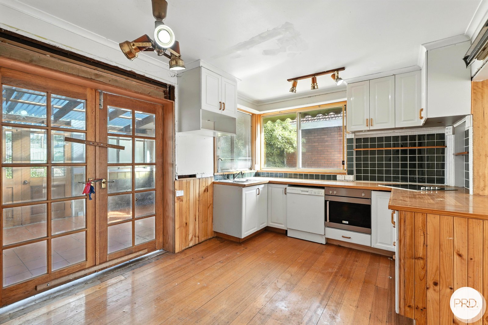 16 Stourton Street ROSETTA 17