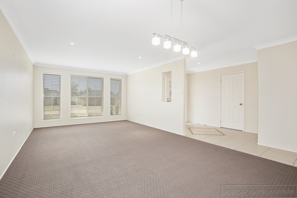 16 Streeton Drive METFORD 2