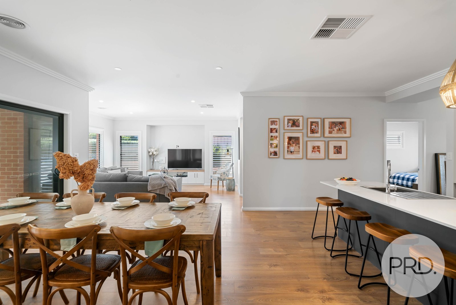 16 Sunvale Crescent ESTELLA 5