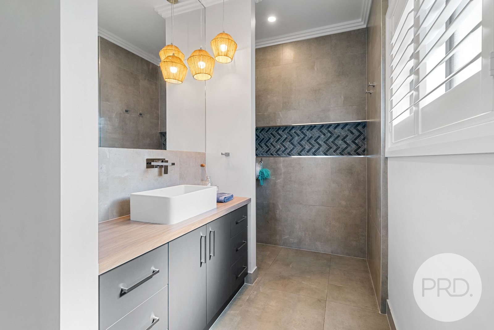 16 Sunvale Crescent ESTELLA 9