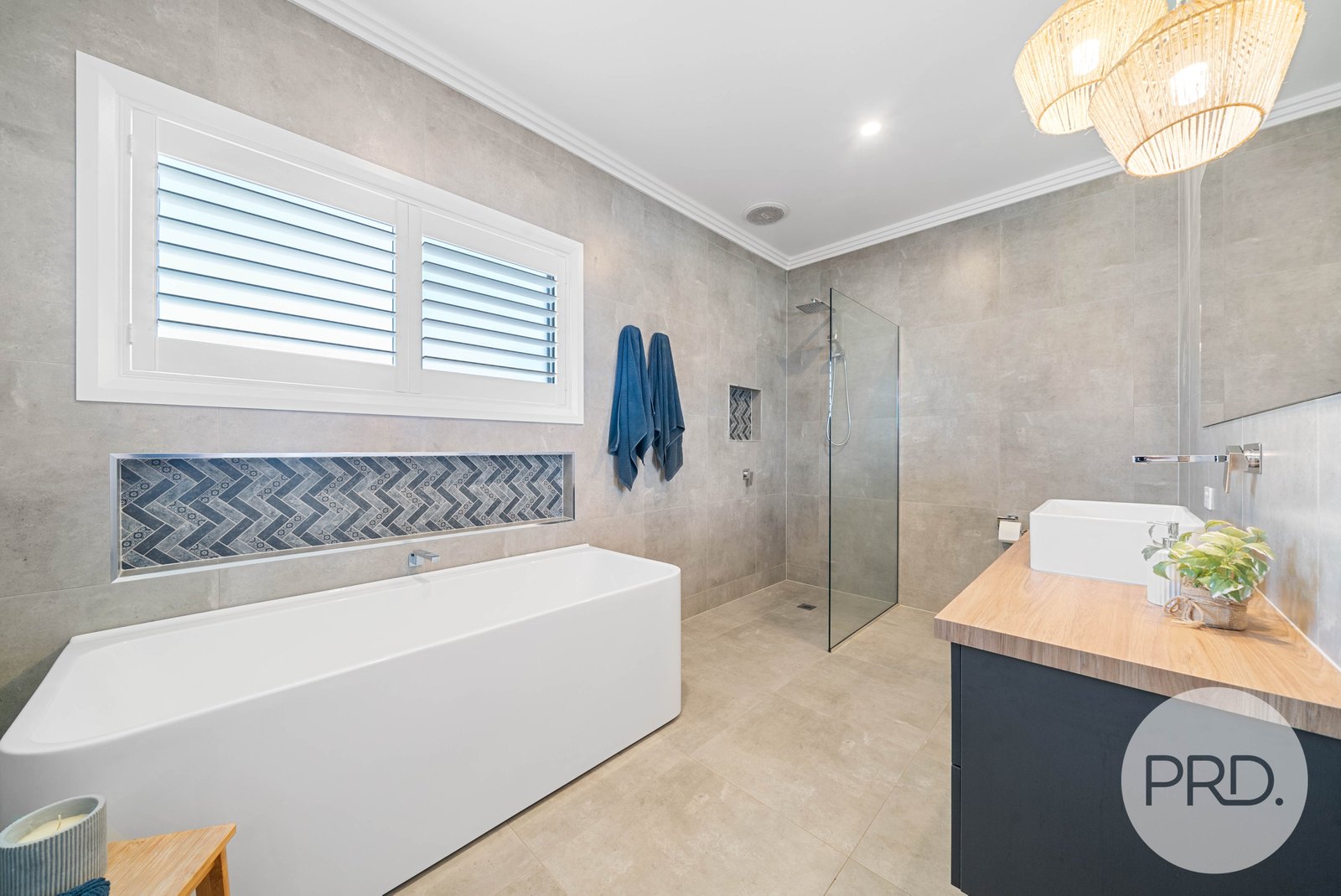 16 Sunvale Crescent ESTELLA 14