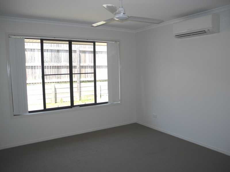 16 Surita Court BOYNE ISLAND 4