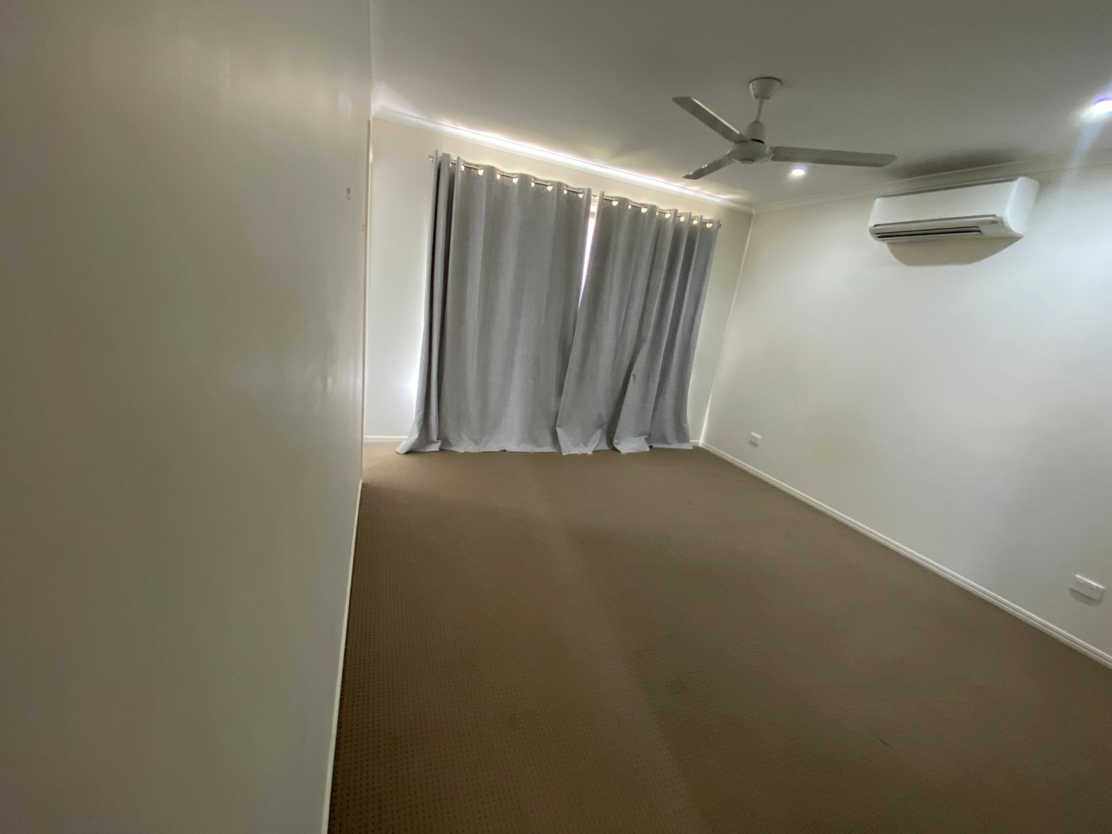 16 Surita Court BOYNE ISLAND 10