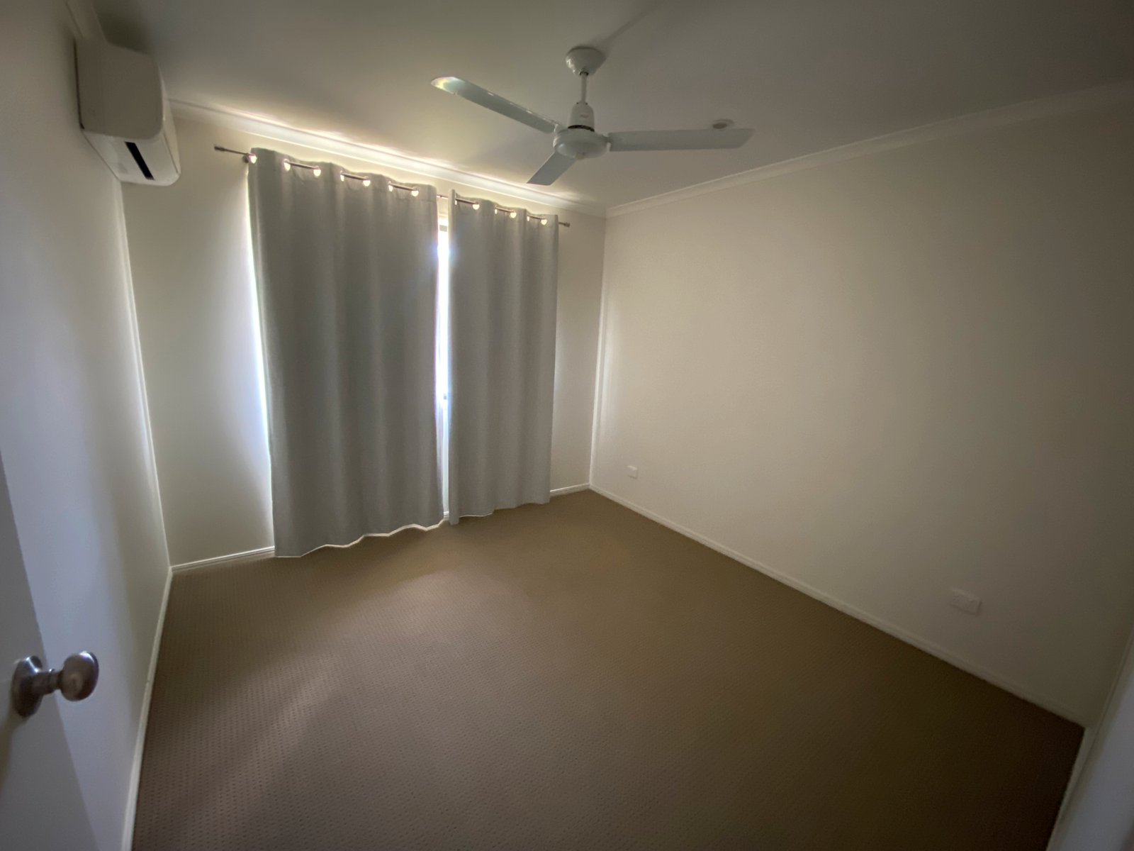 16 Surita Court BOYNE ISLAND 18