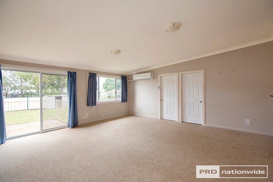 16 Susanne Street TAMWORTH 2