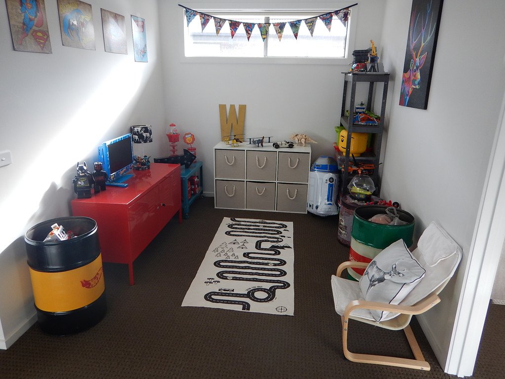 16 Sutcliffe Street Lucas 8