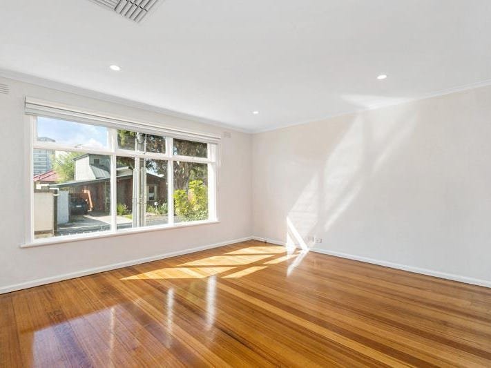 Gallery: 16 Swan Street