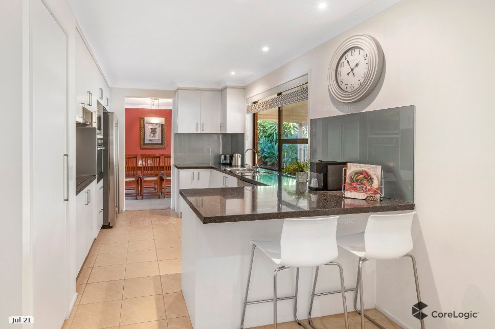 16 Talofa Street ASHMORE 14