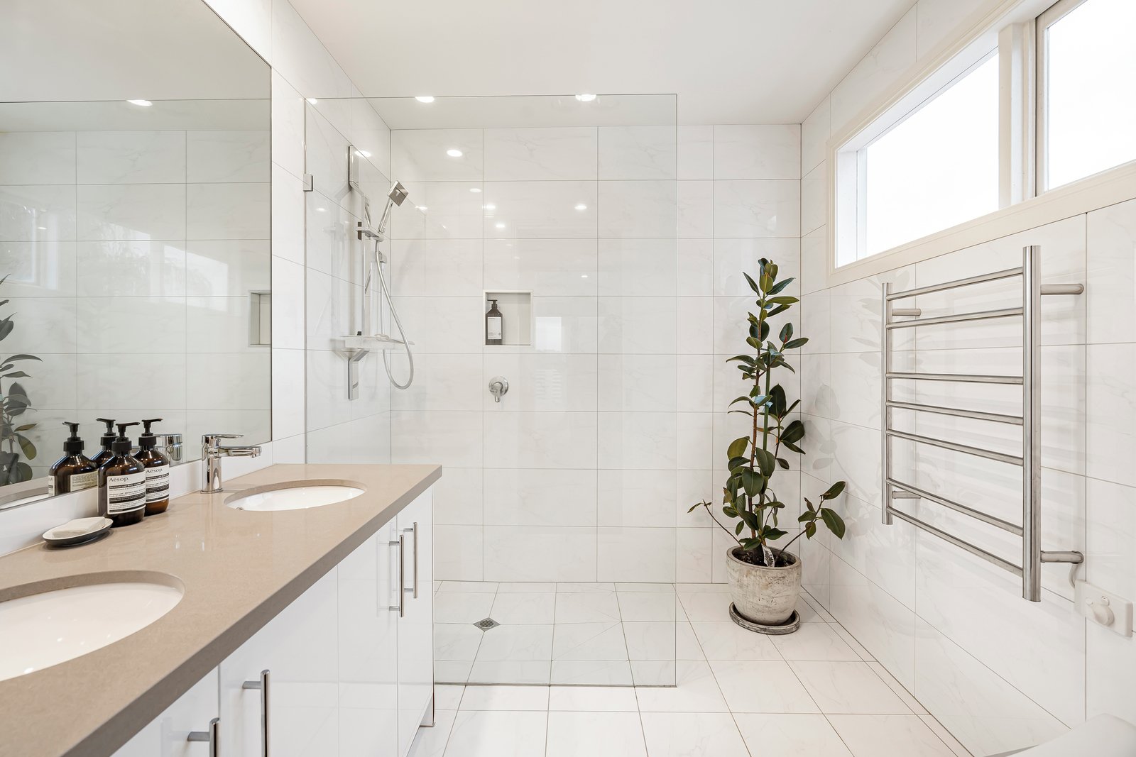 16 Tennyson Street, Kew, 3101