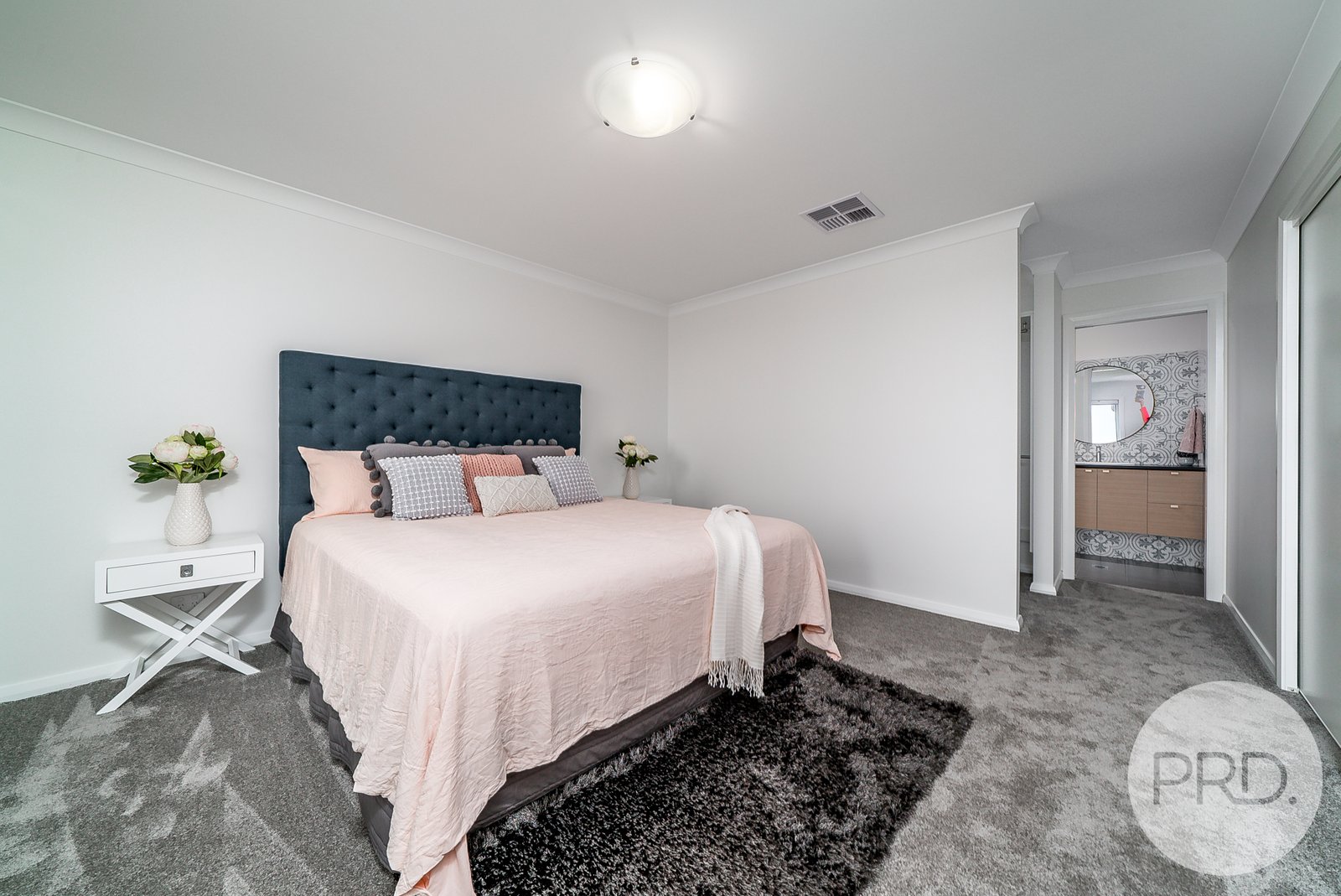 16 Thane Court LLOYD 10