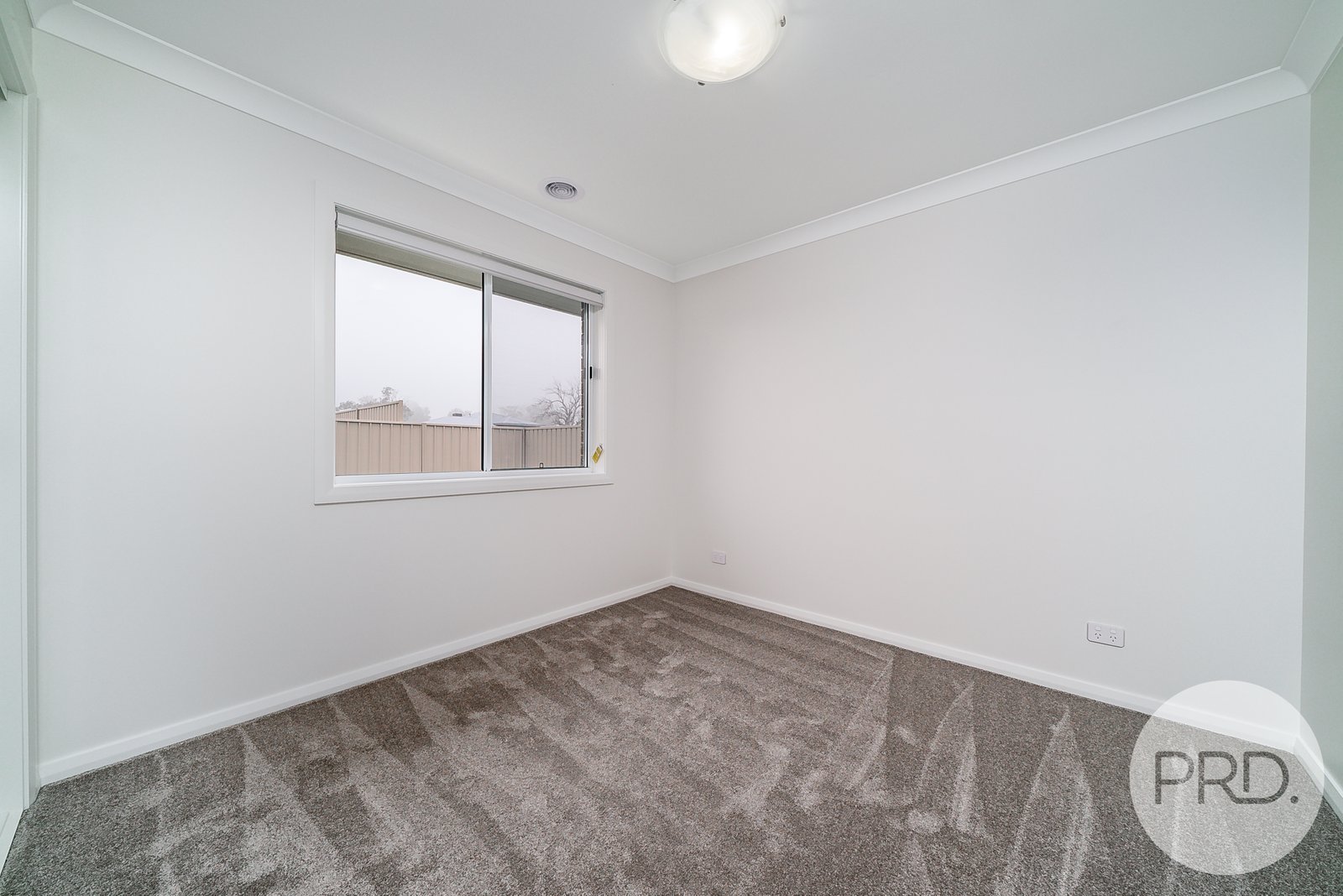 16 Thane Court LLOYD 16
