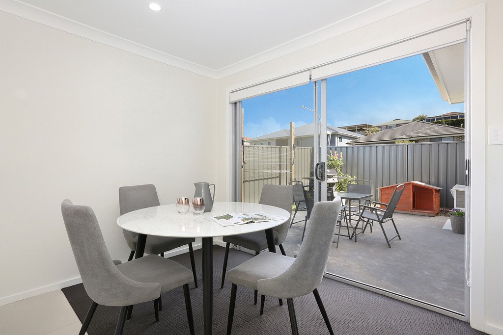 16 The Arches  KANAHOOKA 6